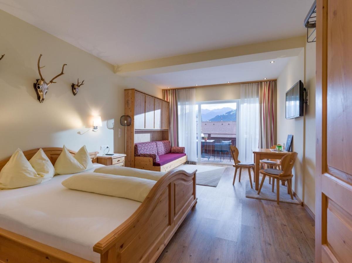Das Sonnleiten Ski- Und Motorradhotel Bruck Im Zillertal Bruck am Ziller Exterior photo