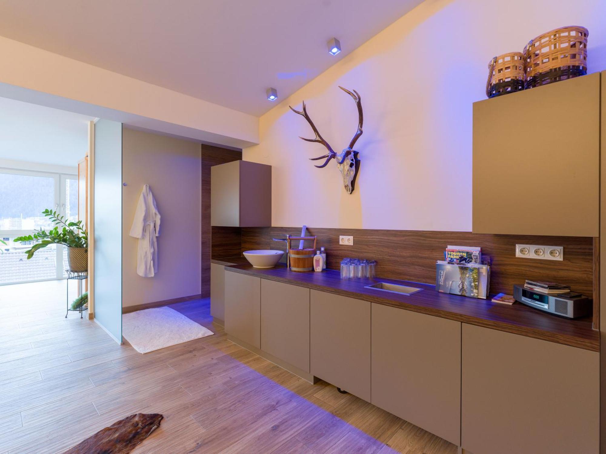 Das Sonnleiten Ski- Und Motorradhotel Bruck Im Zillertal Bruck am Ziller Exterior photo