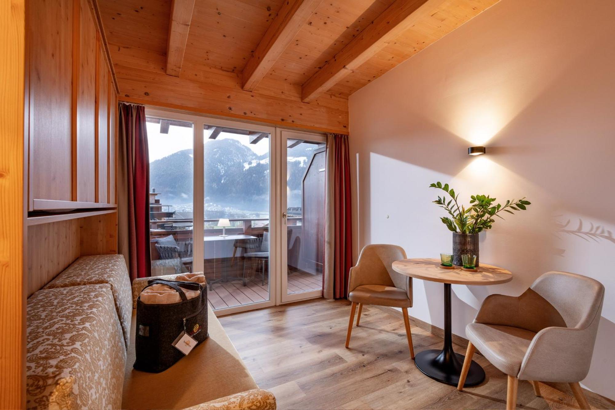 Das Sonnleiten Ski- Und Motorradhotel Bruck Im Zillertal Bruck am Ziller Exterior photo